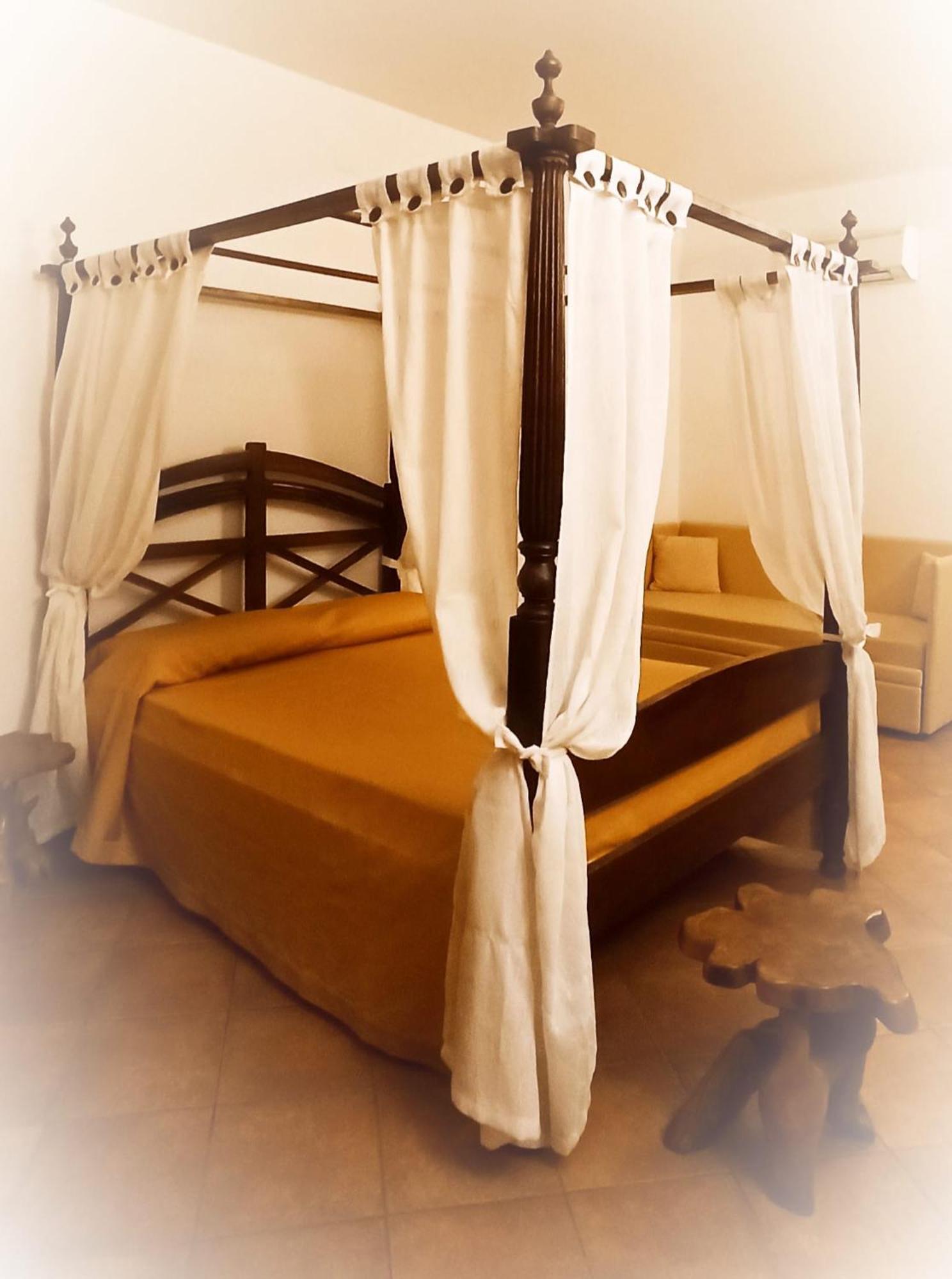 Donnaciccina Accomodation Tropea Exterior photo