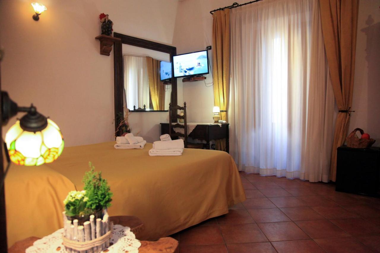Donnaciccina Accomodation Tropea Exterior photo